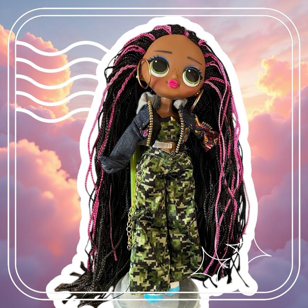 Lol Surprise  Honeylicious doll